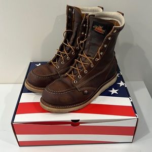 Thorogood 8” Moc toe steel toe boots